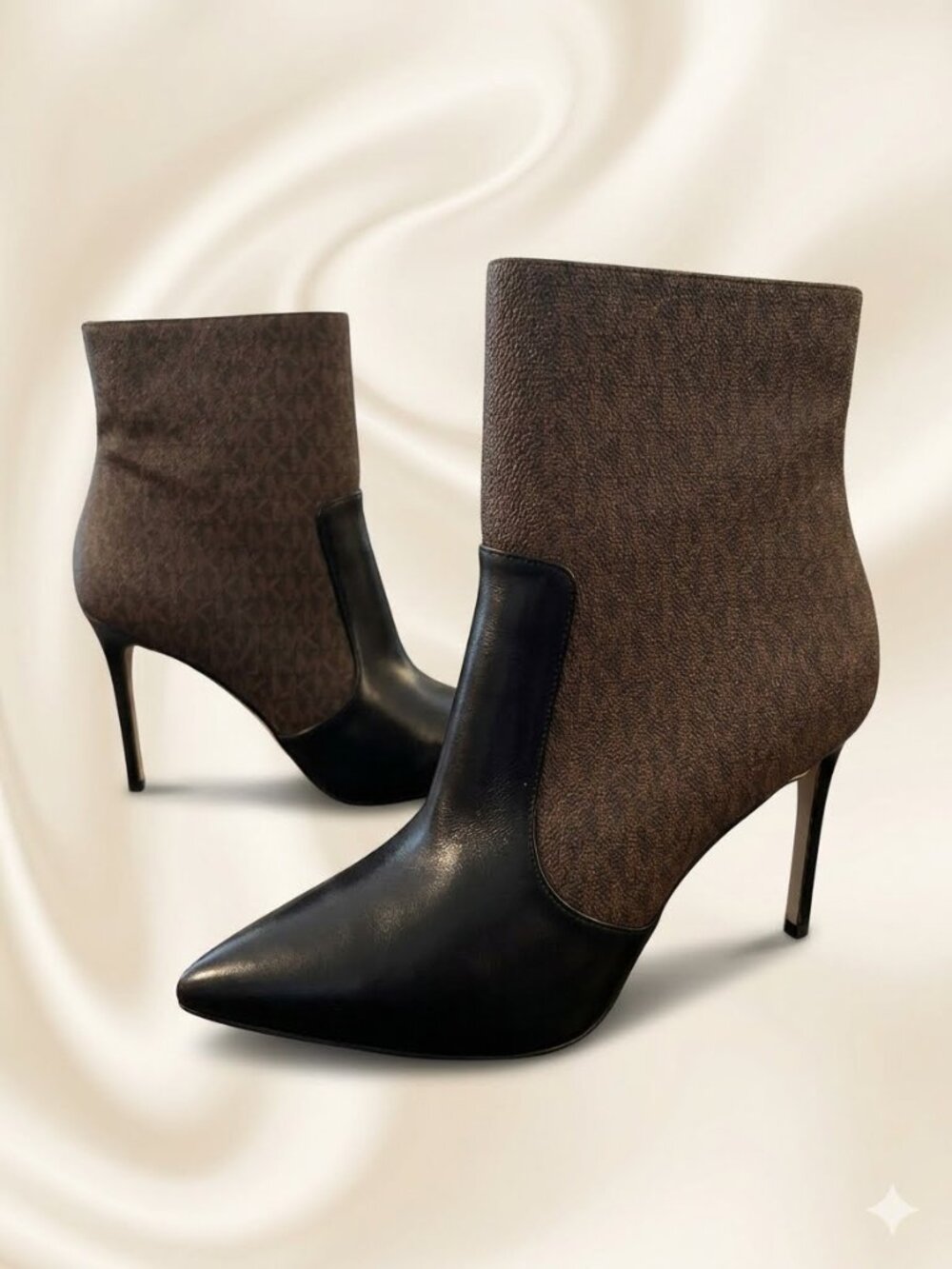 Michael Kors Rue Stiletto MK Logo Leather Booties Mixed Media Ankle Boots 9.5M
